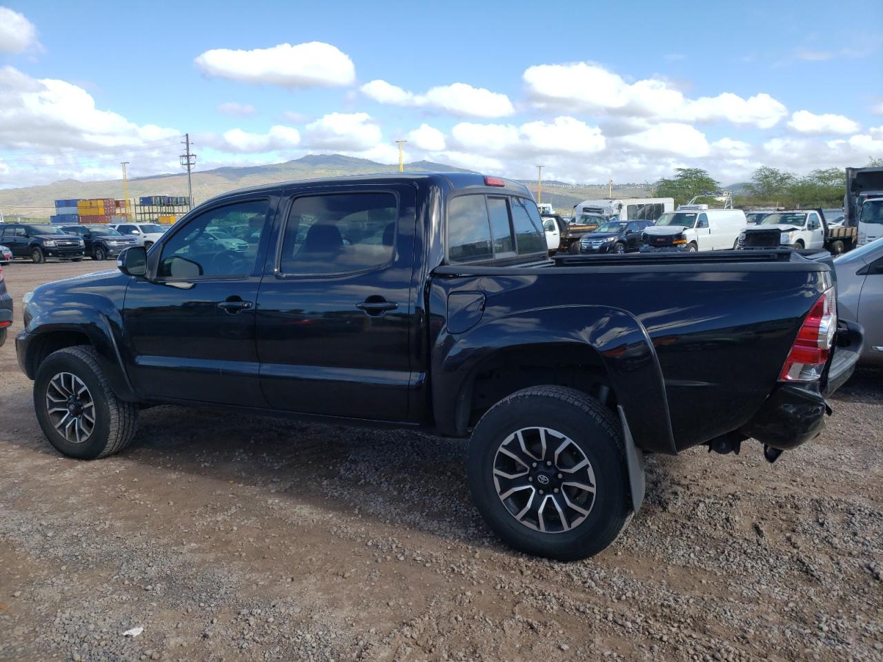 Изображение 2 2013 TOYOTA TACOMA DOUBLE CAB PRERUNNER 2013 с VIN 3TMJU4GN3DM151645