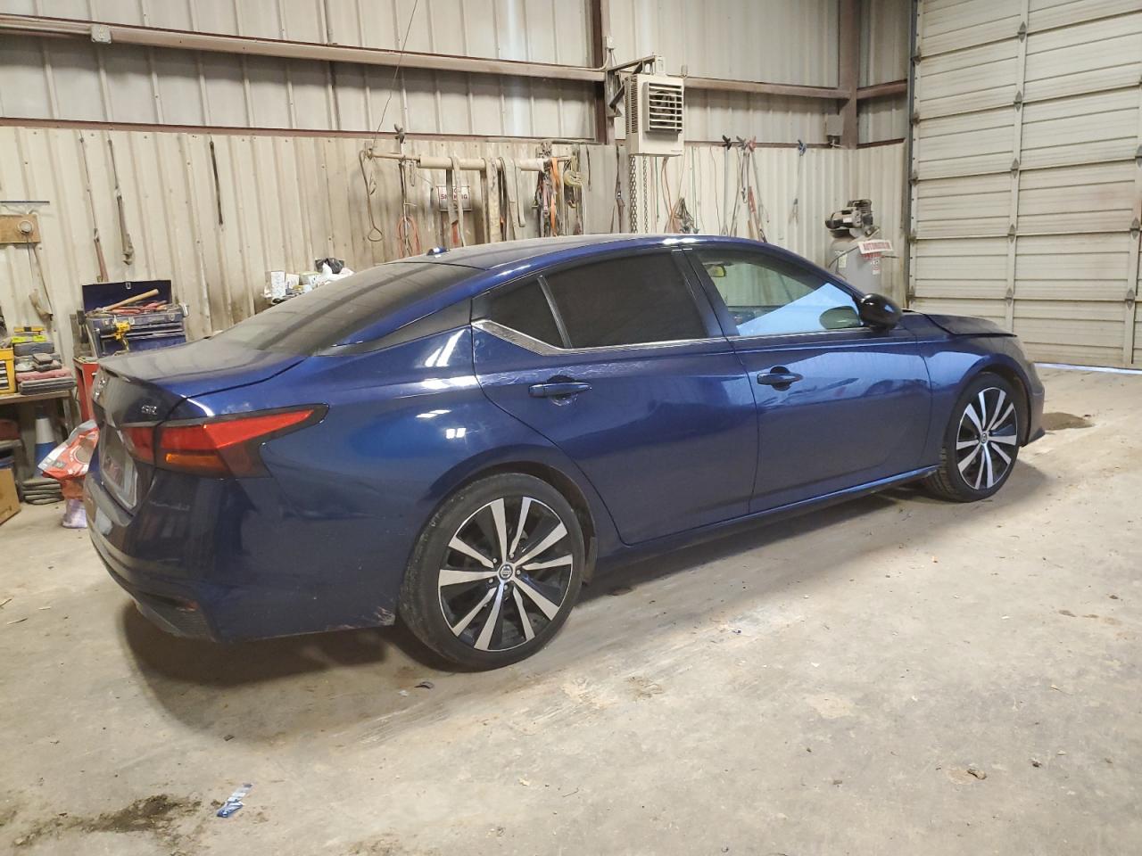 Image 3 of 2019 NISSAN ALTIMA SR 2019 with VIN 1N4BL4CV5KC151860