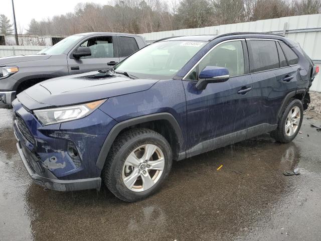 Image 1 of 2019 TOYOTA RAV4 XLE 2019 with VIN JTMP1RFV0KD024149