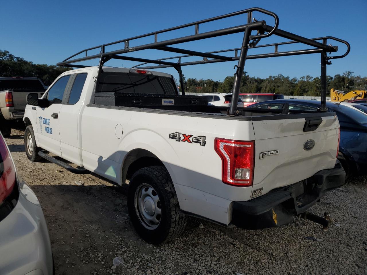 Изображение 2 2017 FORD F150 SUPER CAB 2017 с VIN 1FTEX1EF9HKD76409