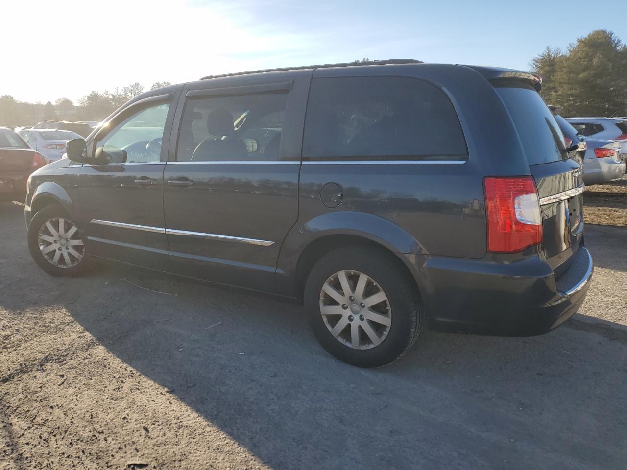 Изображение 2 2014 CHRYSLER TOWN & COUNTRY TOURING 2014 с VIN 2C4RC1BG0ER111515