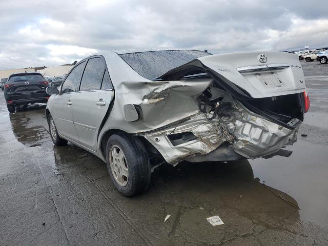 Obraz 3 z 2002 TOYOTA CAMRY LE 2002 z VIN 4T1BF30K22U526583