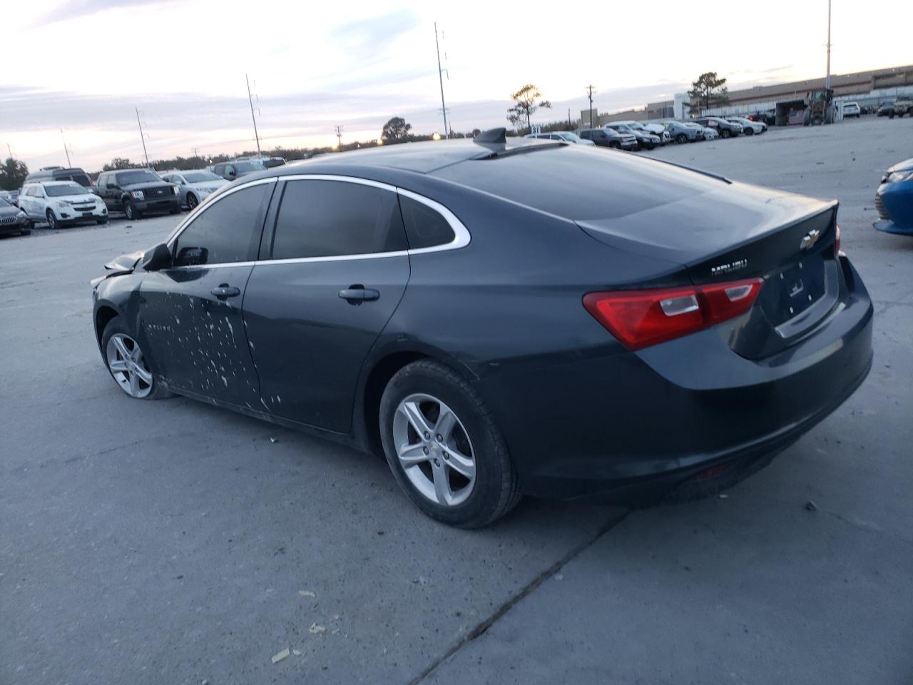 Изображение 2 2019 CHEVROLET MALIBU LS 2019 с VIN 1G1ZB5ST4KF129230