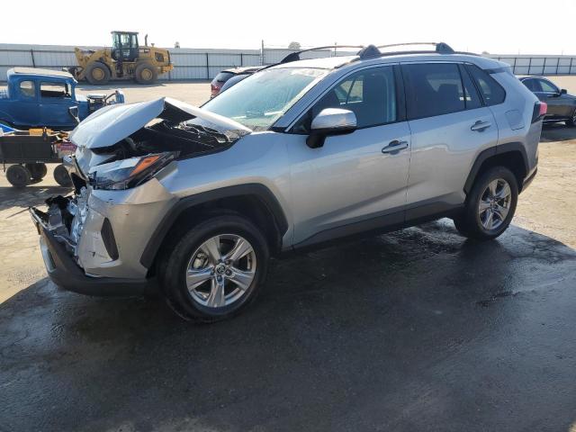 Изображение 1 2023 TOYOTA RAV4 XLE 2023 с VIN 2T3W1RFVXPW246106
