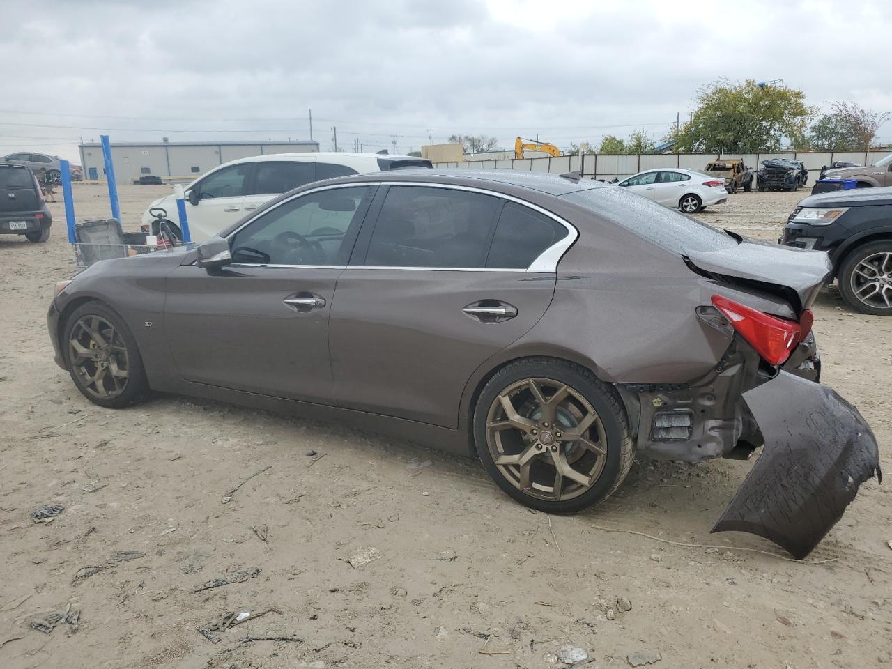 Изображение 2 Infiniti Q50 Base 2015 с VIN JN1BV7AP6FM349960