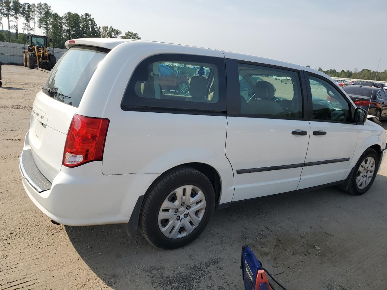 Изображение 3 2014 DODGE GRAND CARAVAN SE 2014 с VIN 2C4RDGBG0ER361921