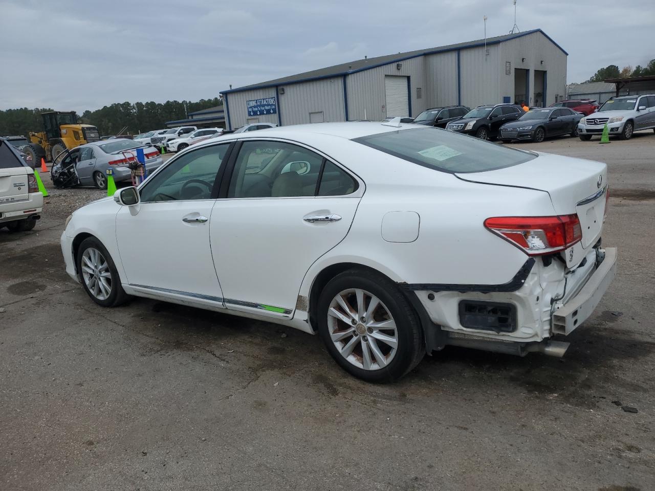 Obraz 2 z 2011 LEXUS ES 350 2011 z VIN JTHBK1EG0B2455449
