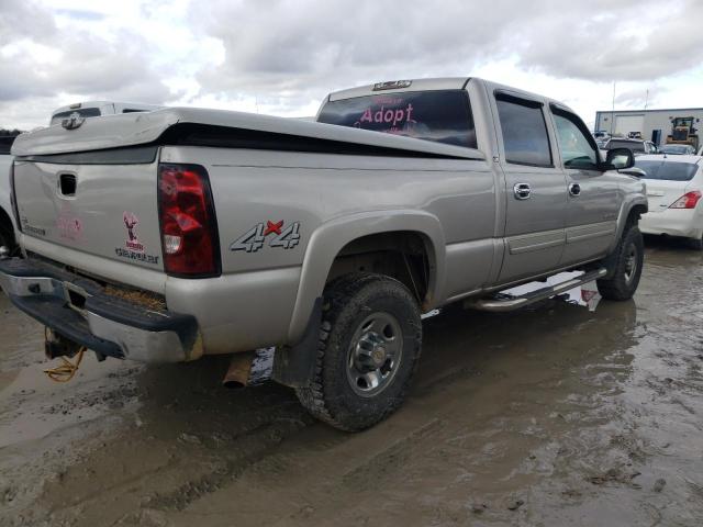 Image 3 of 2004 CHEVROLET SILVERADO K2500 HEAVY DUTY 2004 with VIN 1GCHK23UX4F238450