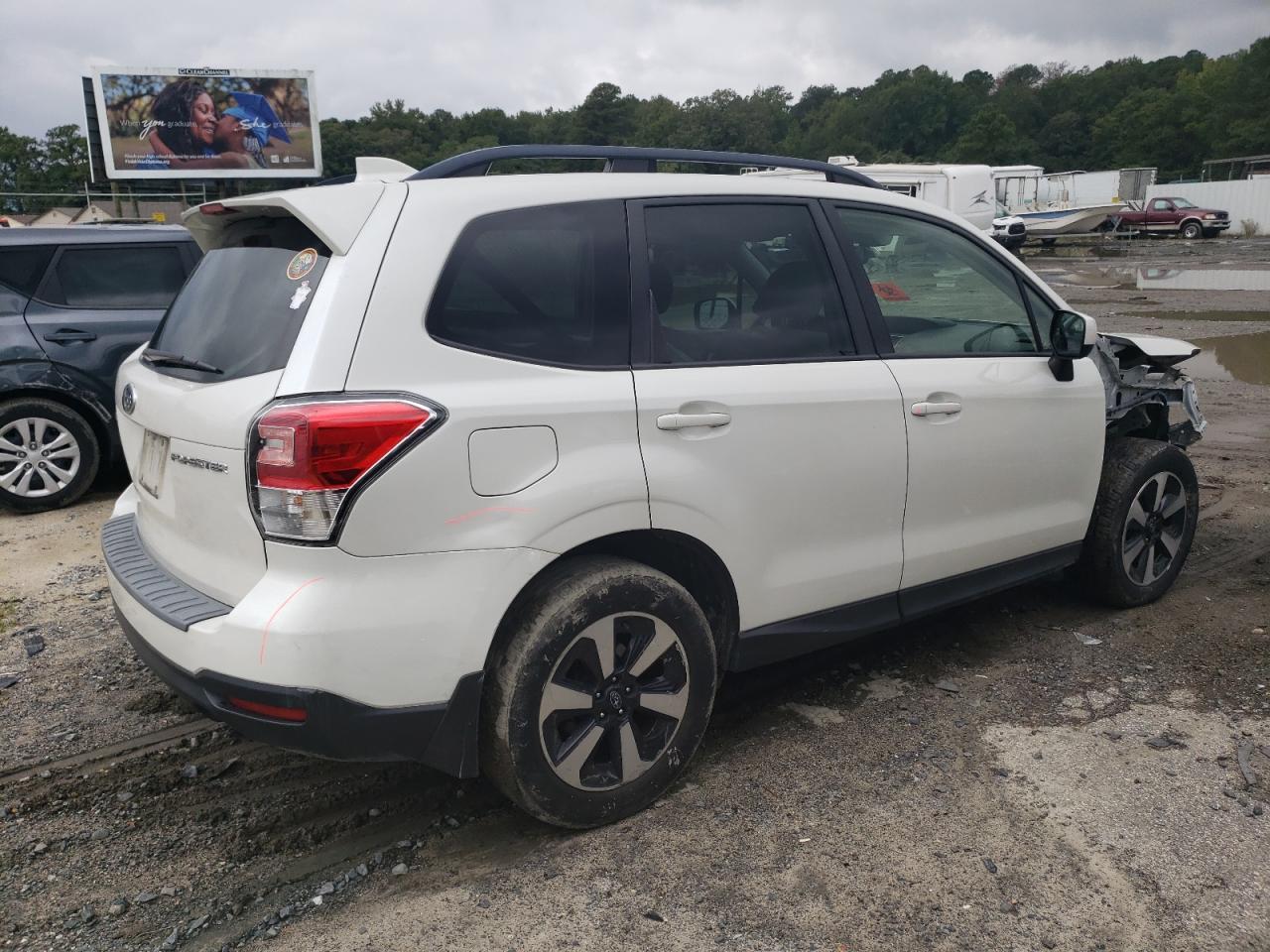Obraz 3 z 2018 SUBARU FORESTER 2.5I PREMIUM 2018 z VIN JF2SJAGC4JH517592
