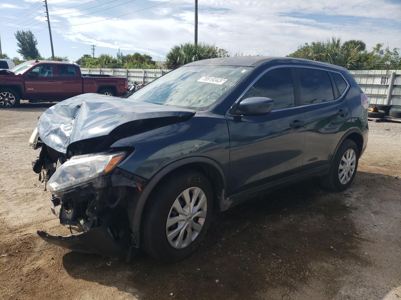 Image 1 of 2016 NISSAN ROGUE S 2016 with VIN KNMAT2MT2GP692226