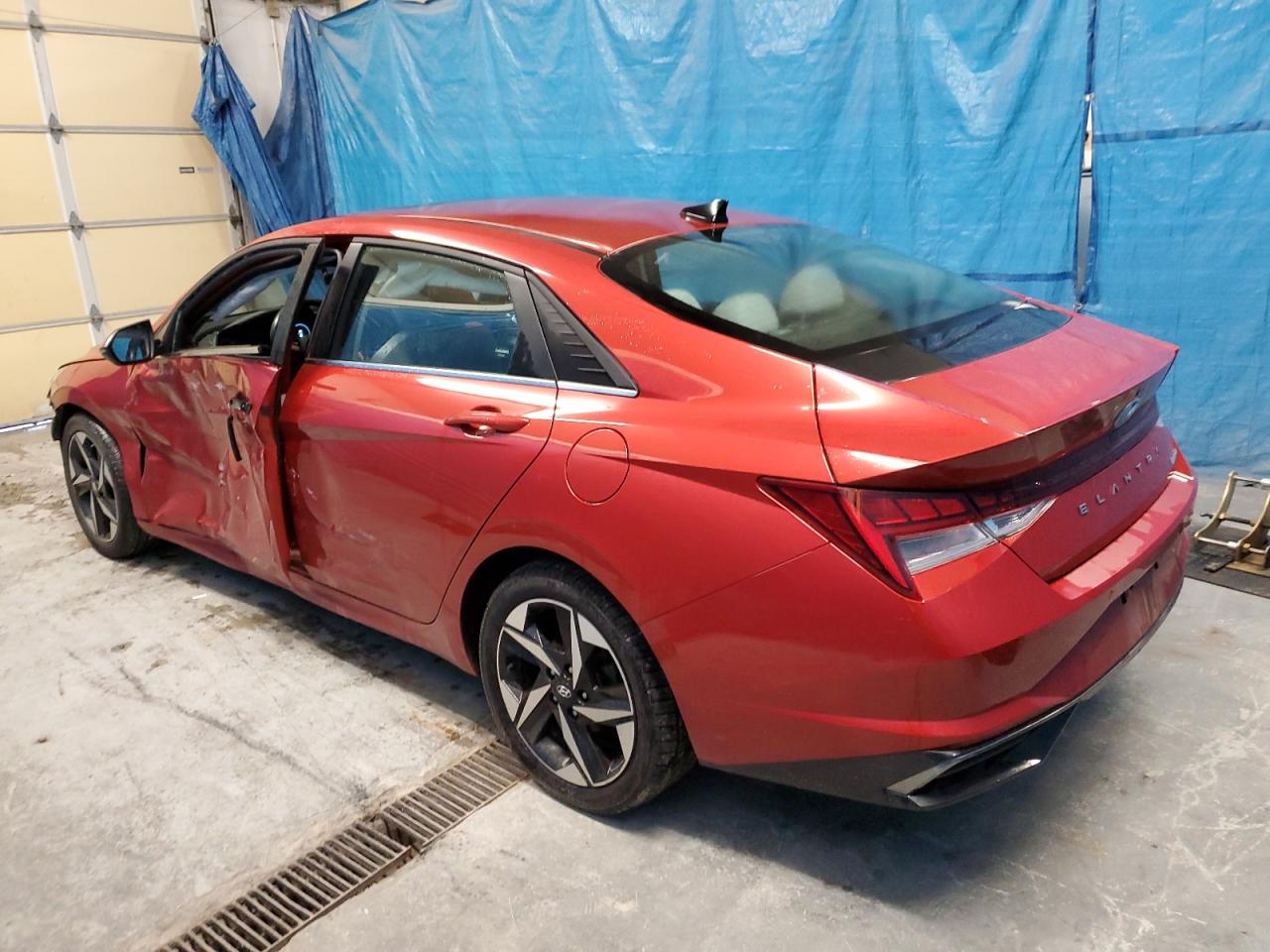Image 2 of 2021 HYUNDAI ELANTRA LIMITED 2021 with VIN KMHLP4AG5MU116008