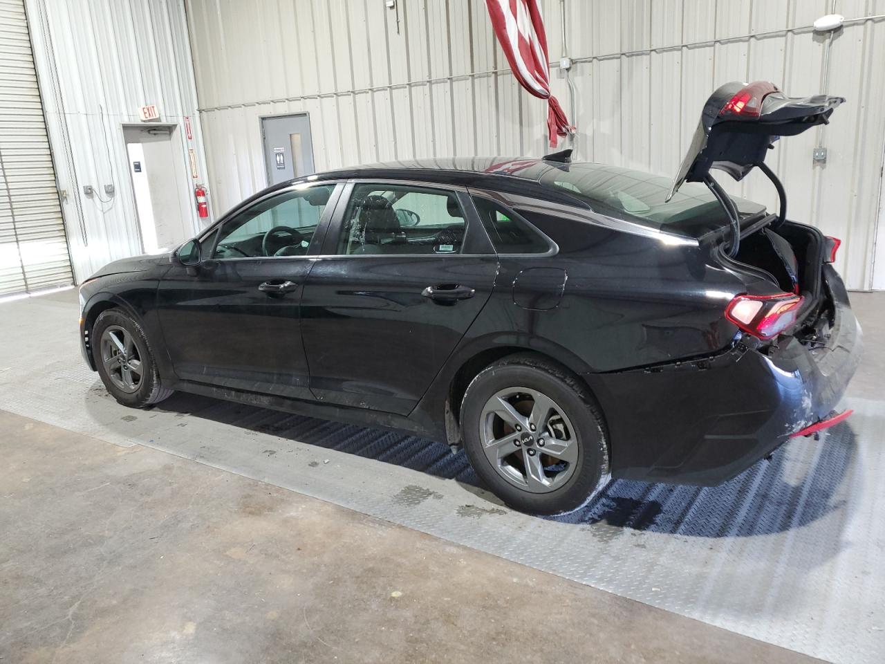 Image 2 of 2022 KIA K5 LXS 2022 with VIN 5XXG14J27NG145108