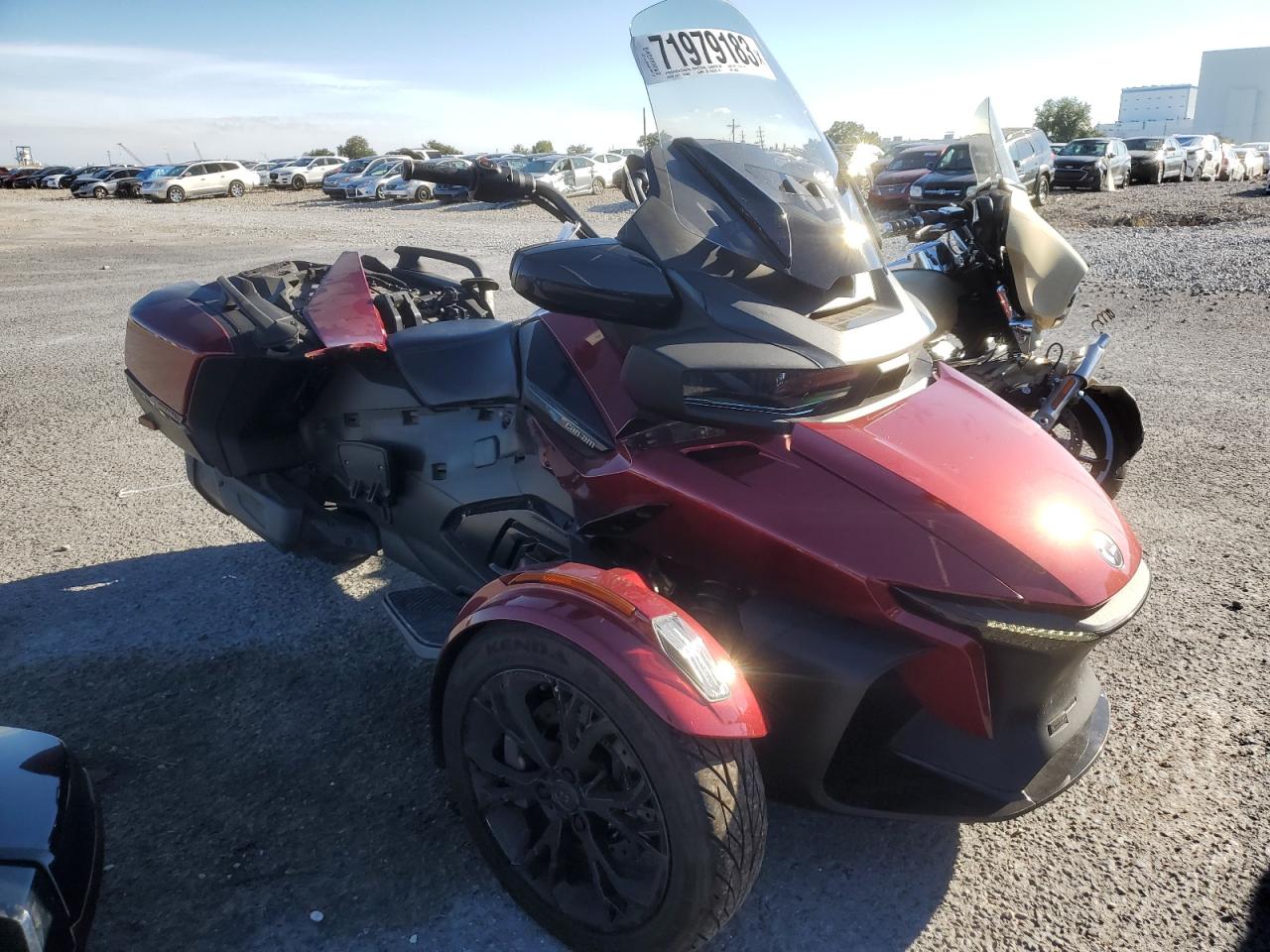 Obraz 1 z 2022 CAN-AM SPYDER ROADSTER RT 2022 z VIN 2BXNBDD29NV002627