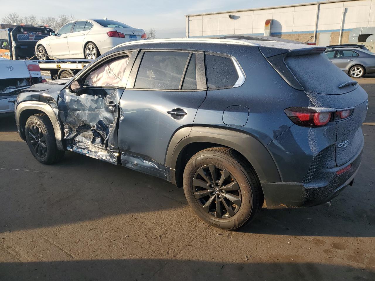 Obraz 2 z 2023 MAZDA CX-50 SELECT 2023 z VIN 7MMVABAM4PN149055