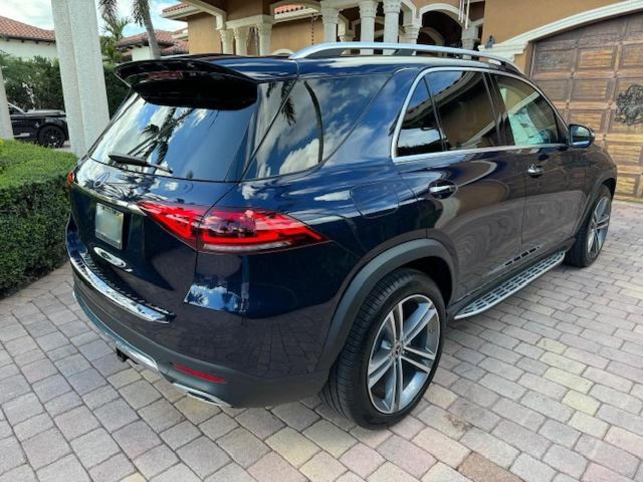 Изображение 3 2022 MERCEDES-BENZ GLE 350 2022 с VIN 4JGFB4JB5NA765004