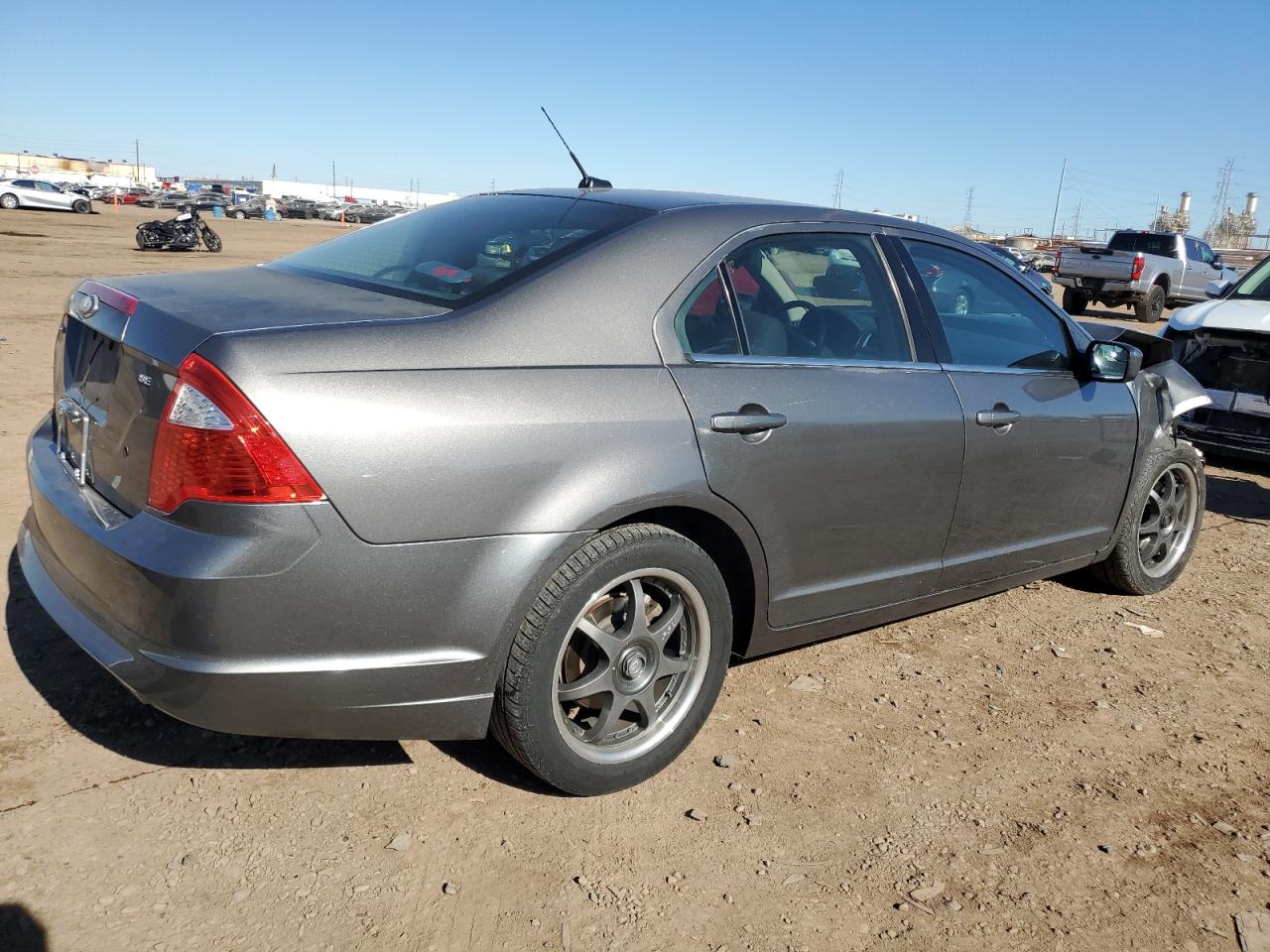 Изображение 3 2011 FORD FUSION SE 2011 с VIN 3FAHP0HA5BR166387