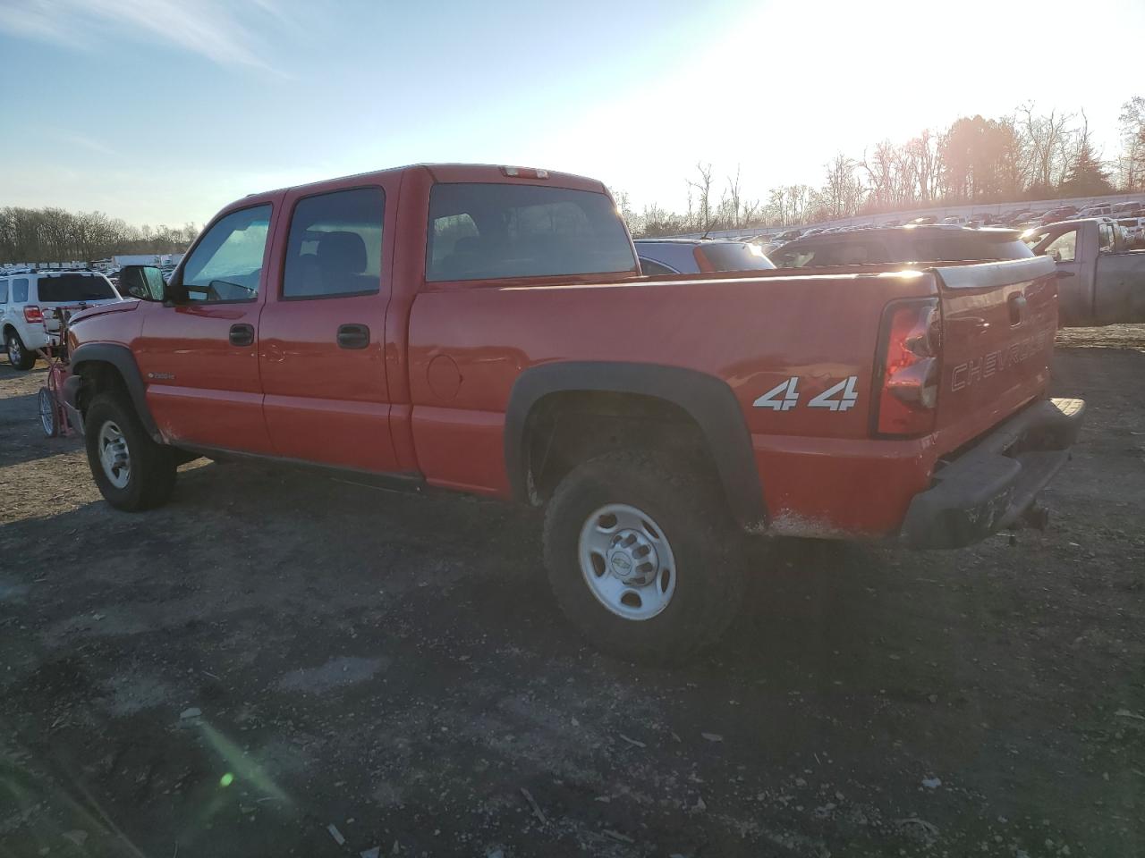 Изображение 2 2006 CHEVROLET SILVERADO K2500 HEAVY DUTY 2006 с VIN 1GCHK23U66F110984