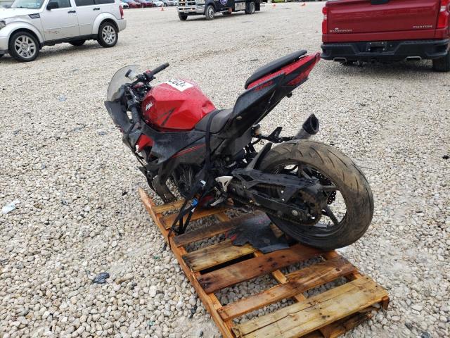 Image 3 of 2019 KAWASAKI EX400  2019 with VIN JKAEXKG15KDA20779