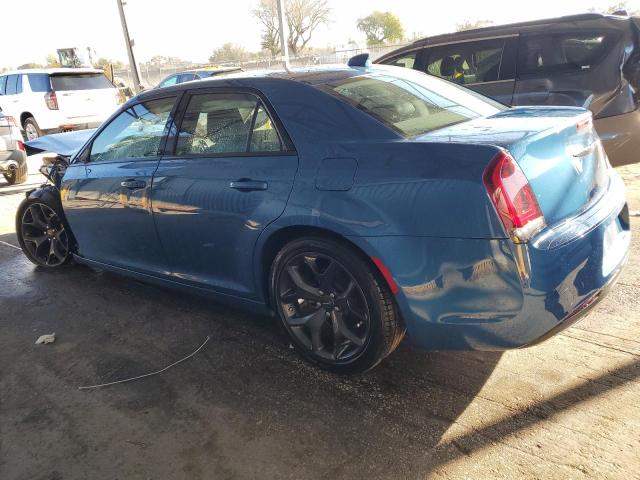 Изображение 2 2022 CHRYSLER 300 TOURING 2022 с VIN 2C3CCAAG3NH232847