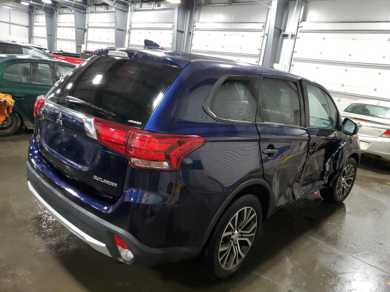 Изображение 3 2017 MITSUBISHI OUTLANDER ES 2017 с VIN JA4AZ2A32HZ035249