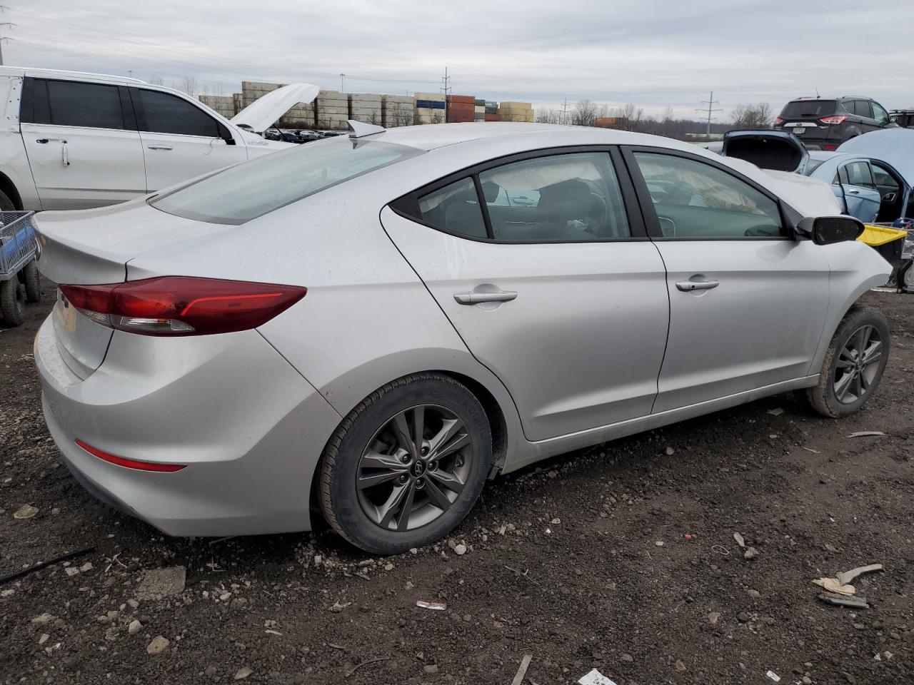 Image 3 of 2018 HYUNDAI ELANTRA SEL 2018 with VIN 5NPD84LF9JH297498