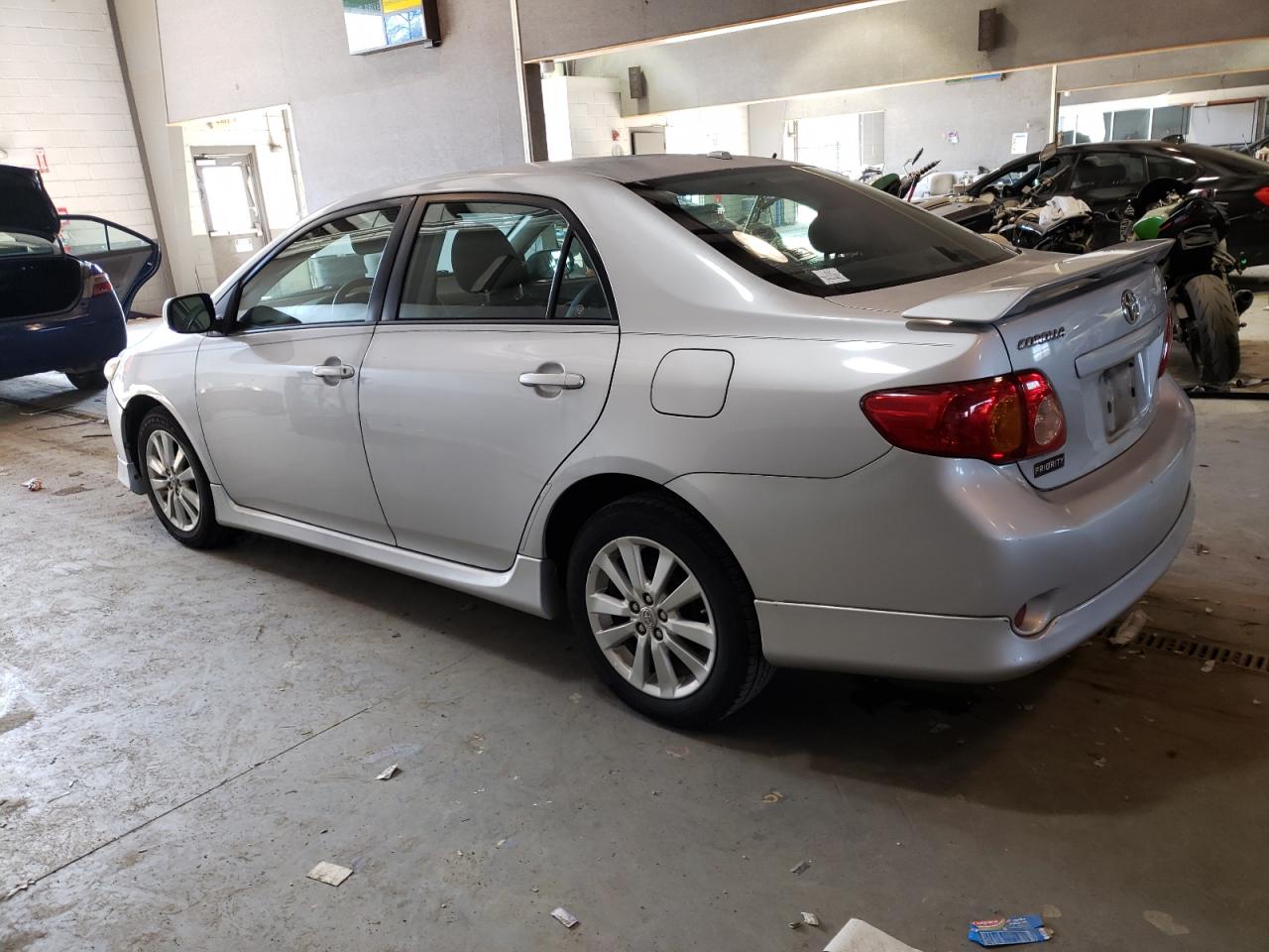Image 2 of 2009 TOYOTA COROLLA BASE 2009 with VIN 1NXBU40E19Z081575