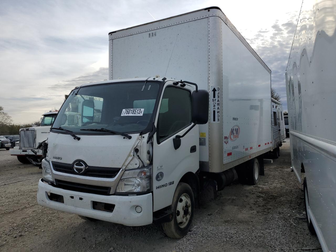 2018 HINO 155  2018 image