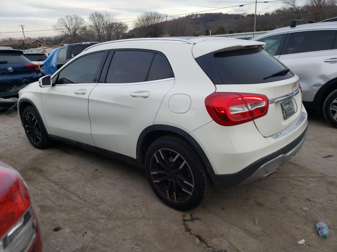 Obraz 2 z 2018 MERCEDES-BENZ GLA 250 2018 z VIN WDCTG4EB3JJ419993