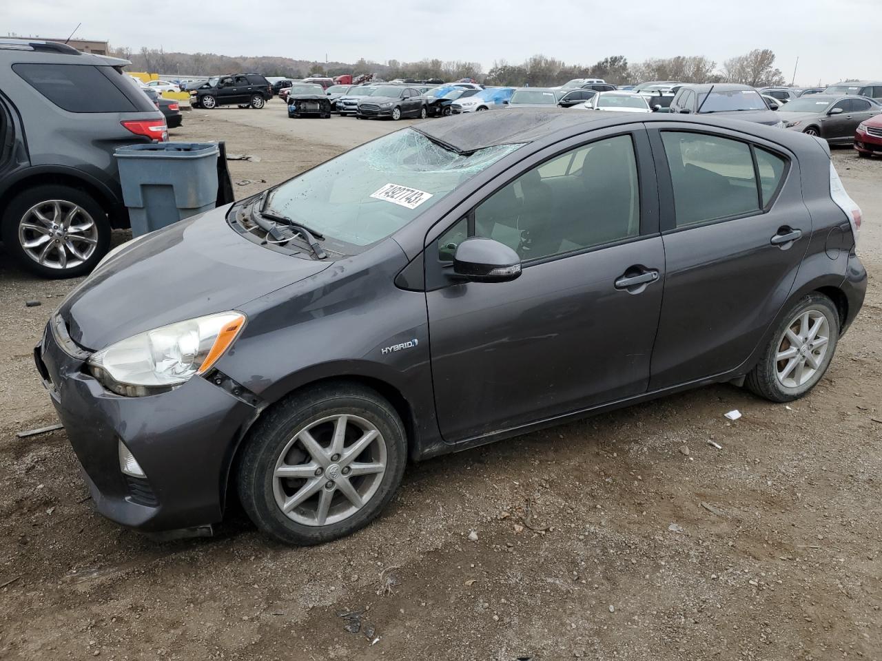 Image 1 of 2013 TOYOTA PRIUS C  2013 with VIN JTDKDTB34D1551506