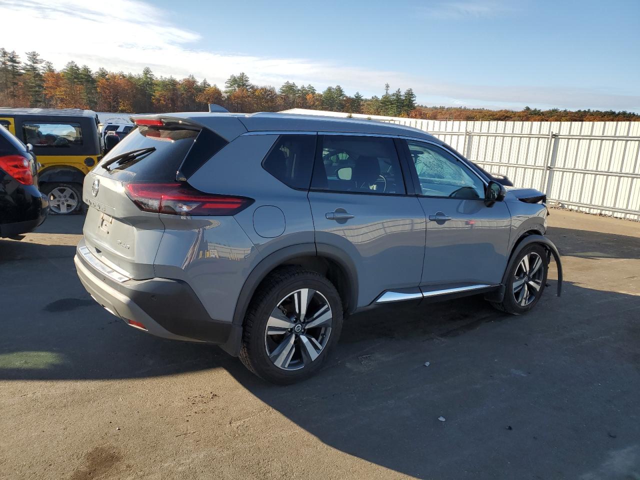 Изображение 3 2021 NISSAN ROGUE SL 2021 с VIN 5N1AT3CB7MC699329