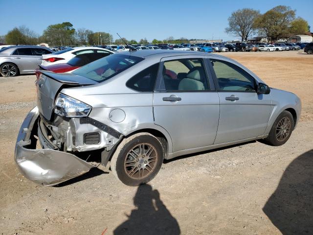 Image 3 of 2010 FORD FOCUS SE 2010 with VIN 1FAHP3FN2AW196322