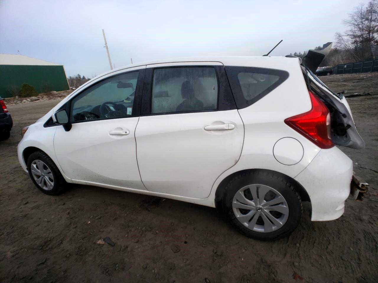 Image 2 of 2019 NISSAN VERSA NOTE S 2019 with VIN 3N1CE2CP6KL360207