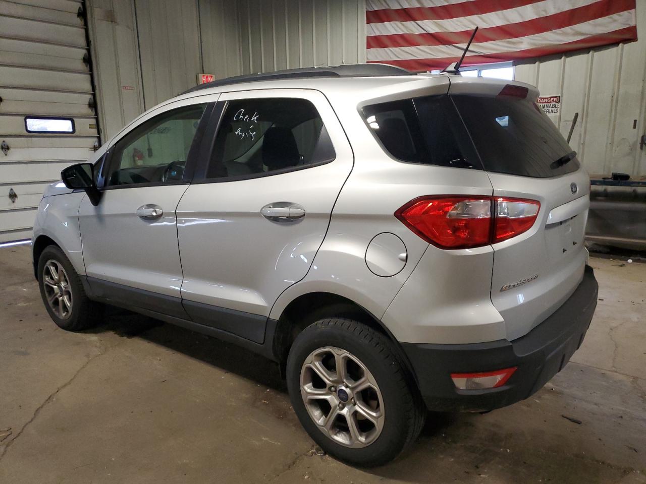 Изображение 2 2018 FORD ECOSPORT SE 2018 с VIN MAJ6P1UL7JC200346