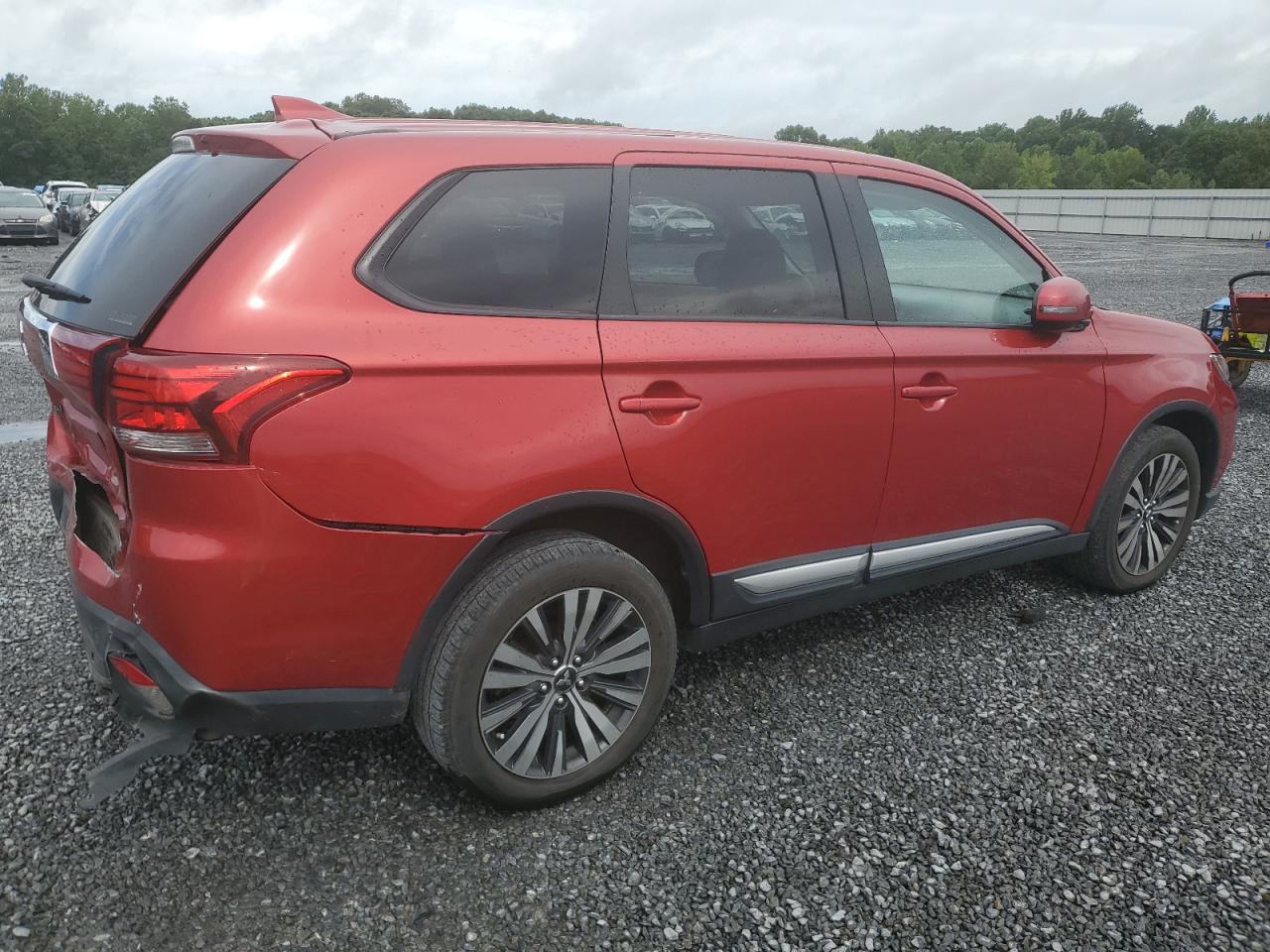 Image 3 of 2019 MITSUBISHI OUTLANDER SE 2019 with VIN JA4AZ3A33KZ043339
