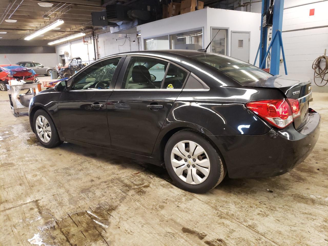 Obraz 2 z 2012 CHEVROLET CRUZE LS 2012 z VIN 1G1PC5SH4C7236676