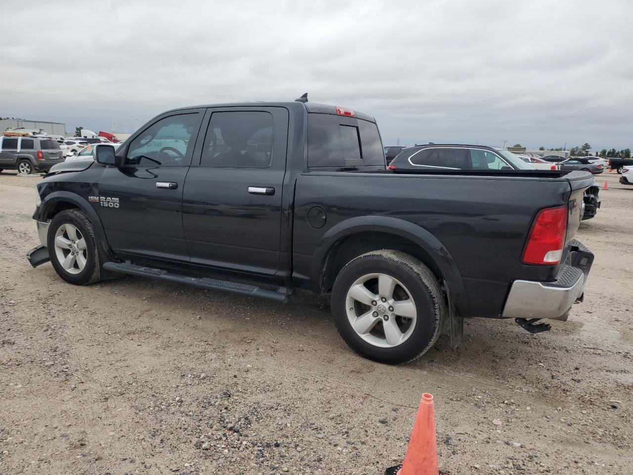 Obraz 2 z 2018 RAM 1500 SLT 2018 z VIN 1C6RR6LT6JS143439