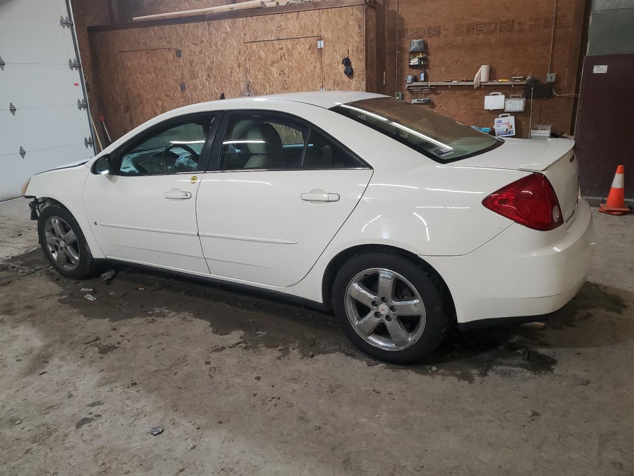 Obraz 2 z 2006 PONTIAC G6 GT 2006 z VIN 1G2ZH558264245187