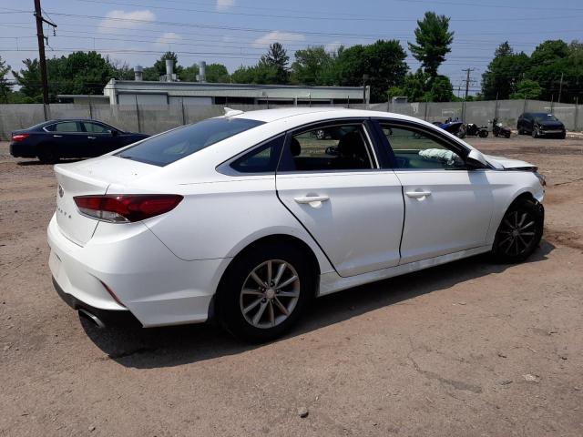 Obraz 3 z 2019 HYUNDAI SONATA SE 2019 z VIN 5NPE24AF3KH805829