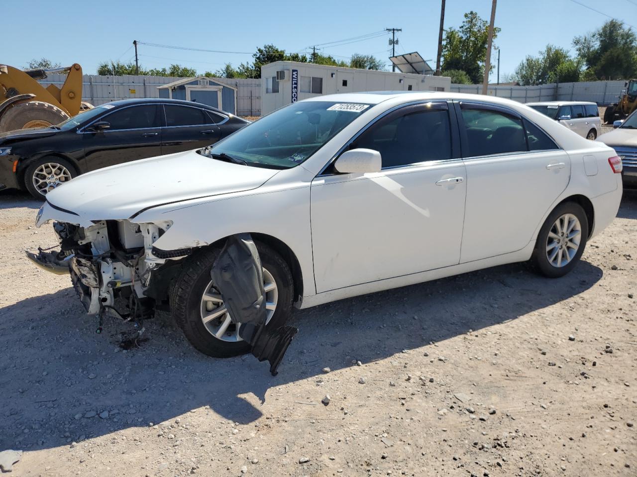 Obraz 1 z 2011 TOYOTA CAMRY SE 2011 z VIN 4T1BK3EK3BU632464