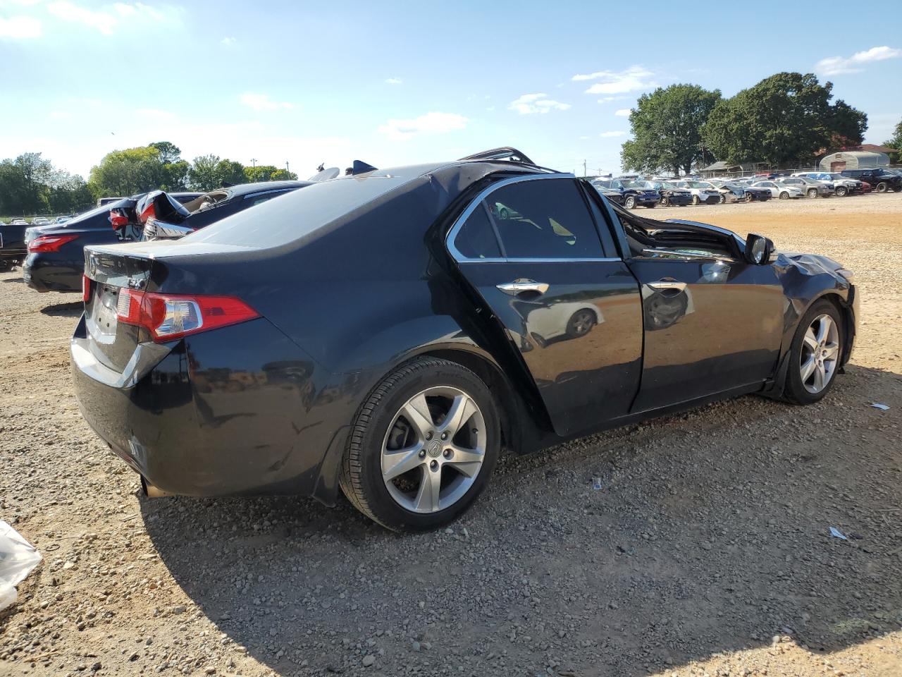 Image 3 of Acura Tsx 2010 with VIN JH4CU2F66AC024259