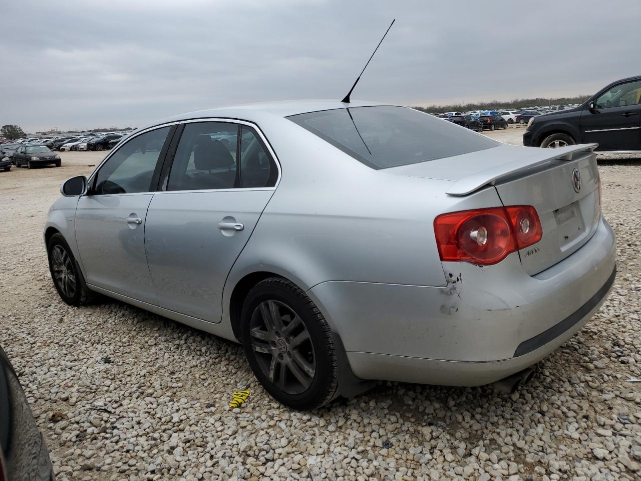 Image 2 of 2007 VOLKSWAGEN JETTA WOLFSBURG 2007 with VIN 3VWEF71K97M053992