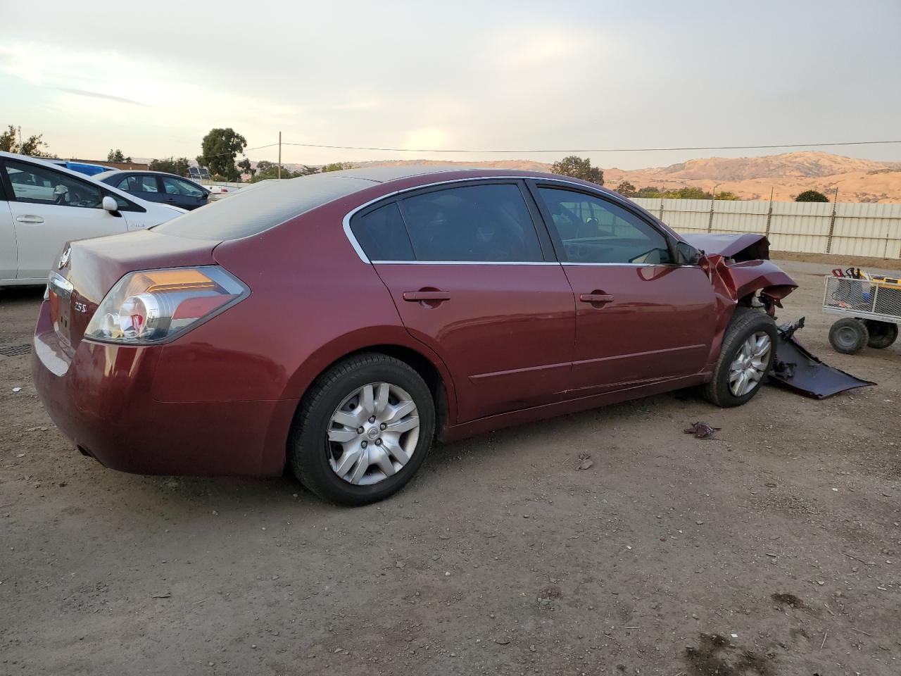 Obraz 3 z 2010 NISSAN ALTIMA BASE 2010 z VIN 1N4AL2AP9AN438772
