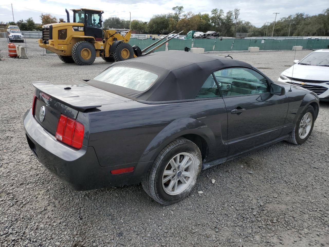 Изображение 3 2007 FORD MUSTANG  2007 с VIN 1ZVFT84N375202945