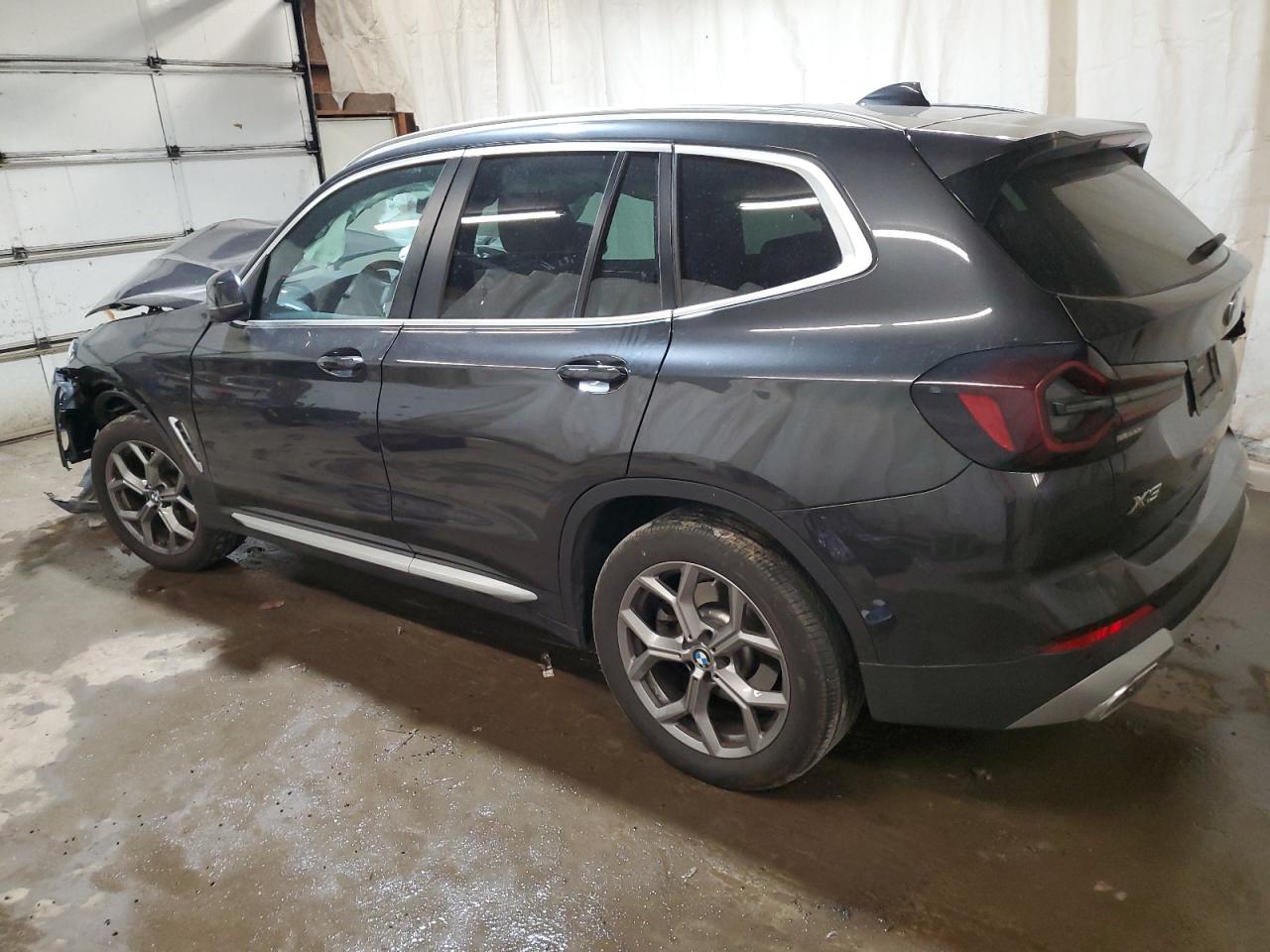 Image 2 of Bmw X3 Xdrive30I 2023 with VIN 5UX53DP04P9R75471