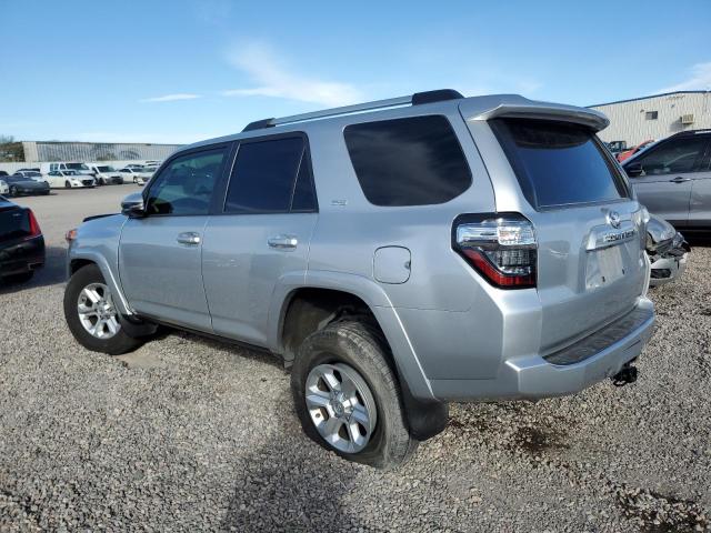 Image 2 of 2020 TOYOTA 4RUNNER SR5 2020 with VIN JTEZU5JRXL5214812