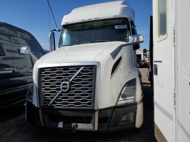 Изображение 3 2023 VOLVO VN VNL 2023 с VIN 4V4NC9EH5PN624717
