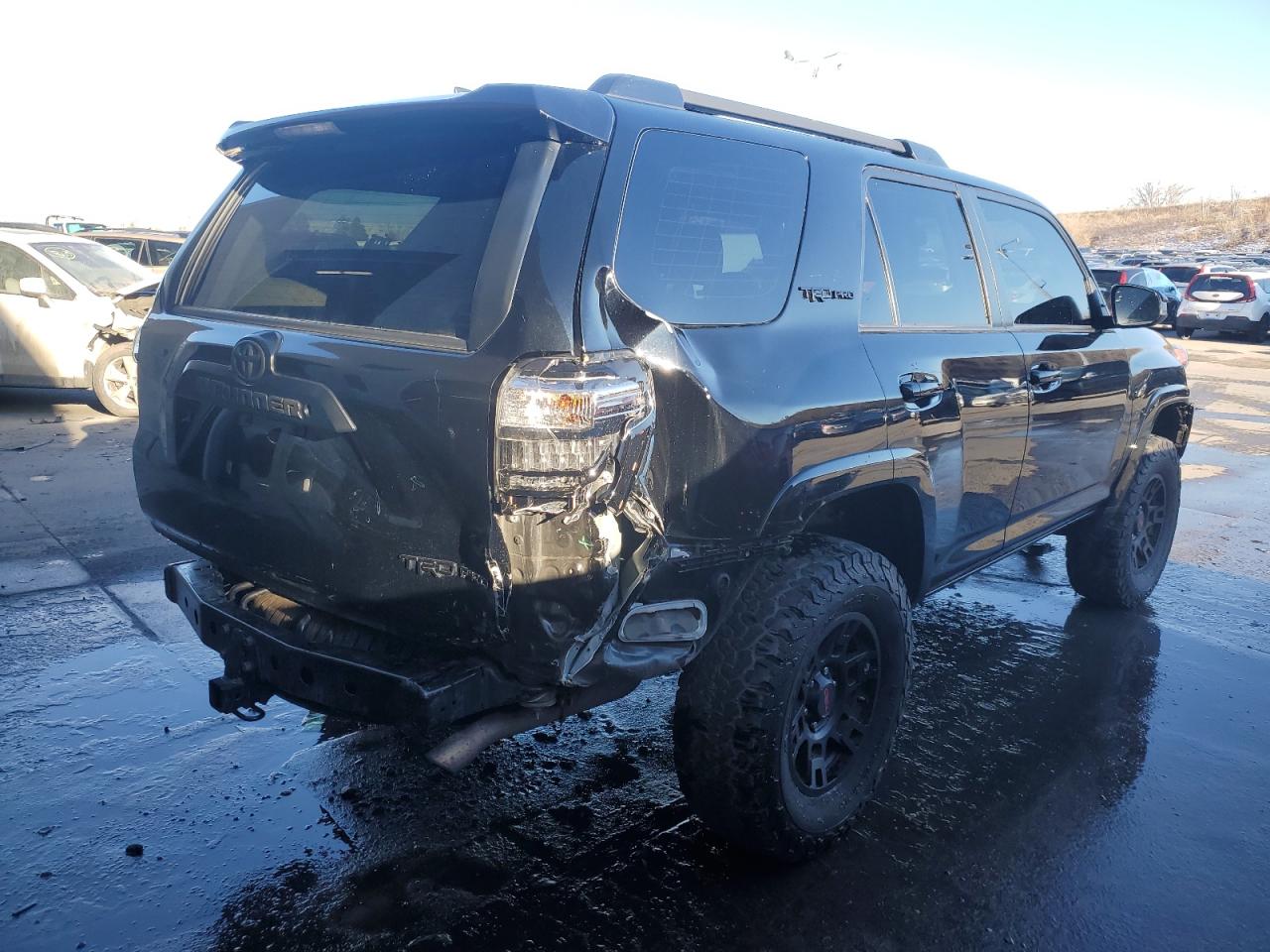 Image 3 of 2018 TOYOTA 4RUNNER SR5/SR5 PREMIUM 2018 with VIN JTEBU5JR6J5582452