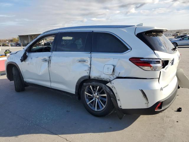 Image 2 of 2019 TOYOTA HIGHLANDER SE 2019 with VIN 5TDKZRFH3KS370066