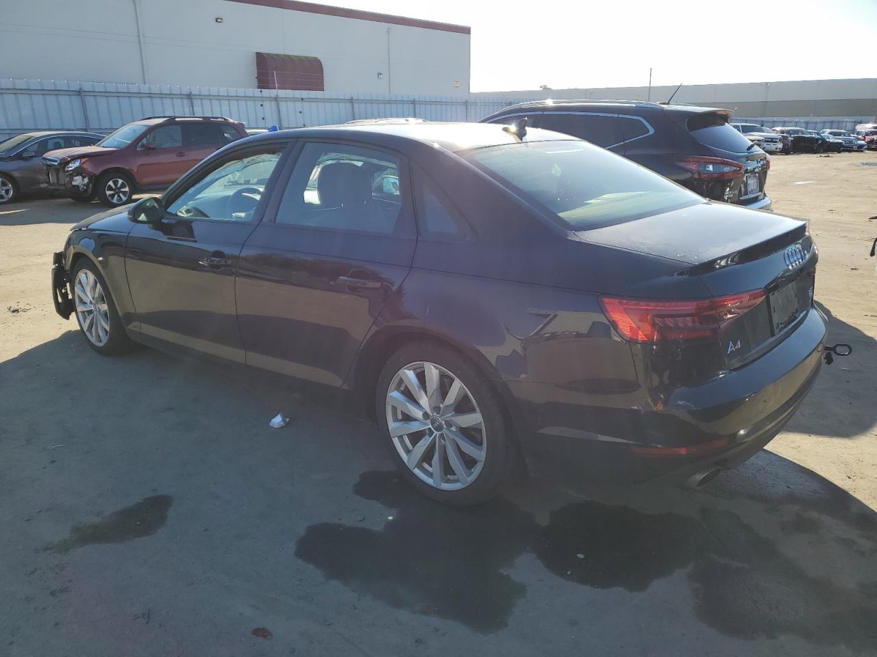 Изображение 2 2017 AUDI A4 PREMIUM 2017 с VIN WAUANAF45HN020116