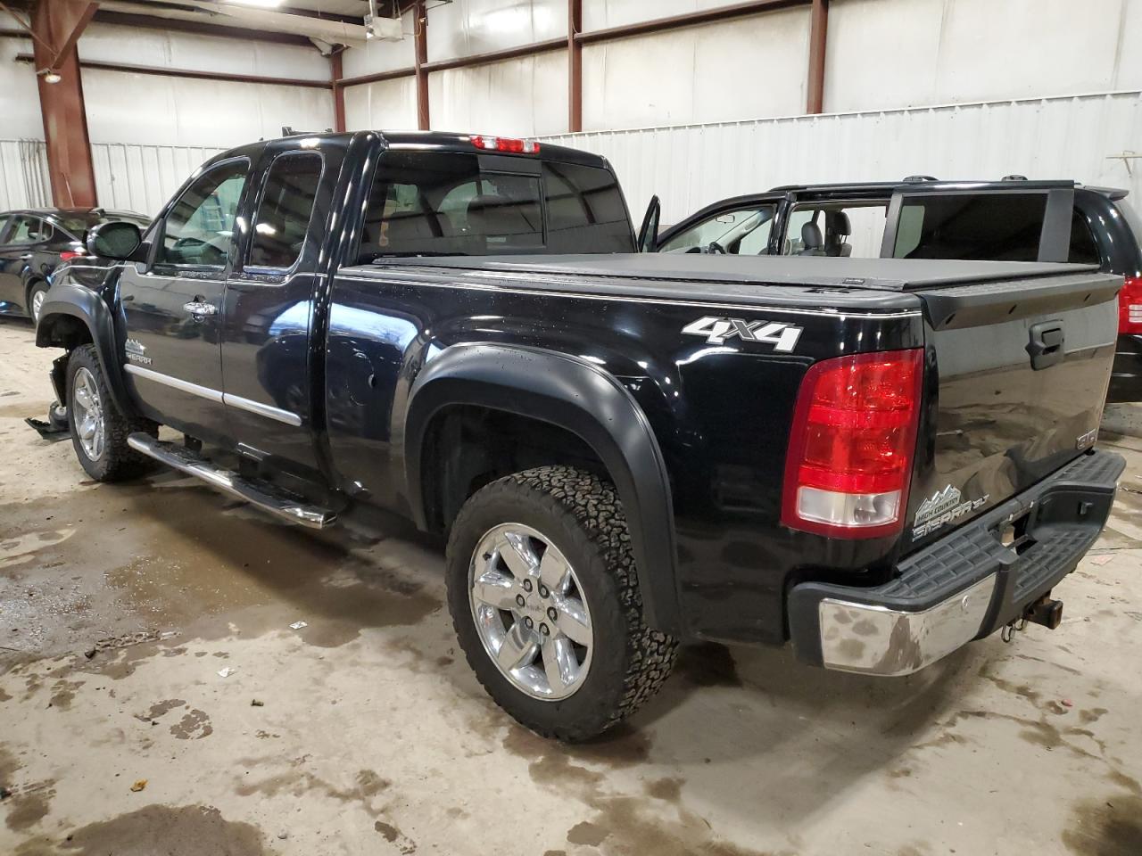 Image 2 of 2013 GMC SIERRA K1500 SLT 2013 with VIN 1GTR2WE72DZ107207